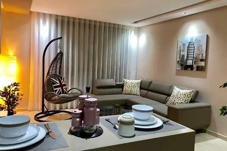 아파트 Contemporary Top Floor Bourgogne - By Appartali 카사블랑카